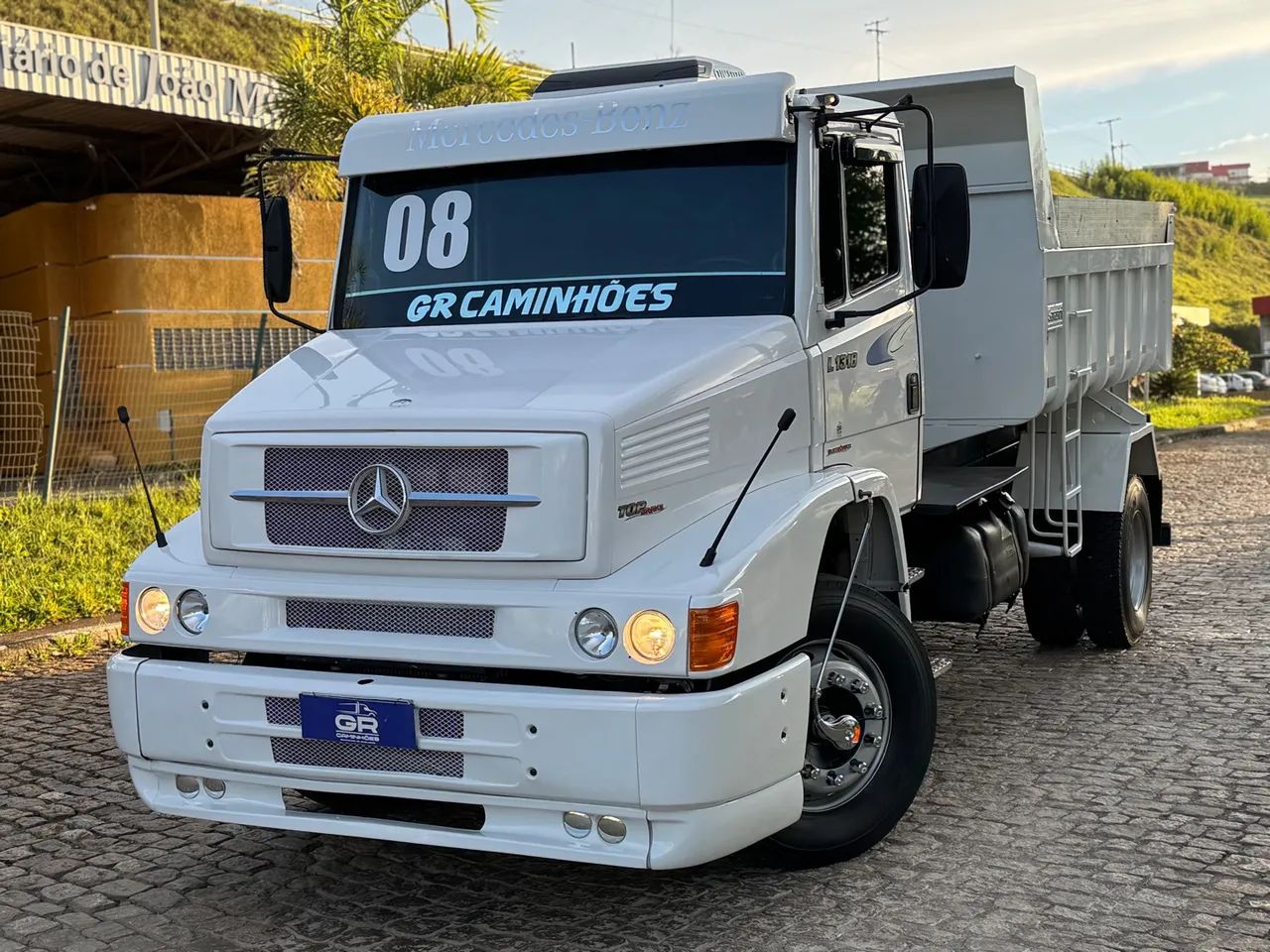 Caminhão MB 1318 2008 Caçamba toco apenas 126.000 Km extra Raridade 