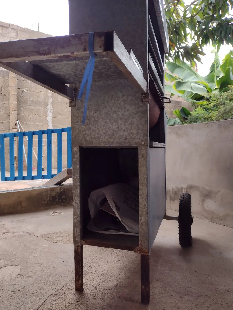 Churrasqueira móvel com 2 Grades - Foto 3