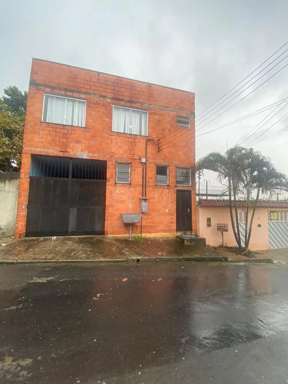 Galpão 250 m2 próx. Grande Circular!
