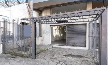 Loja com 68,02m² no bairro Santana