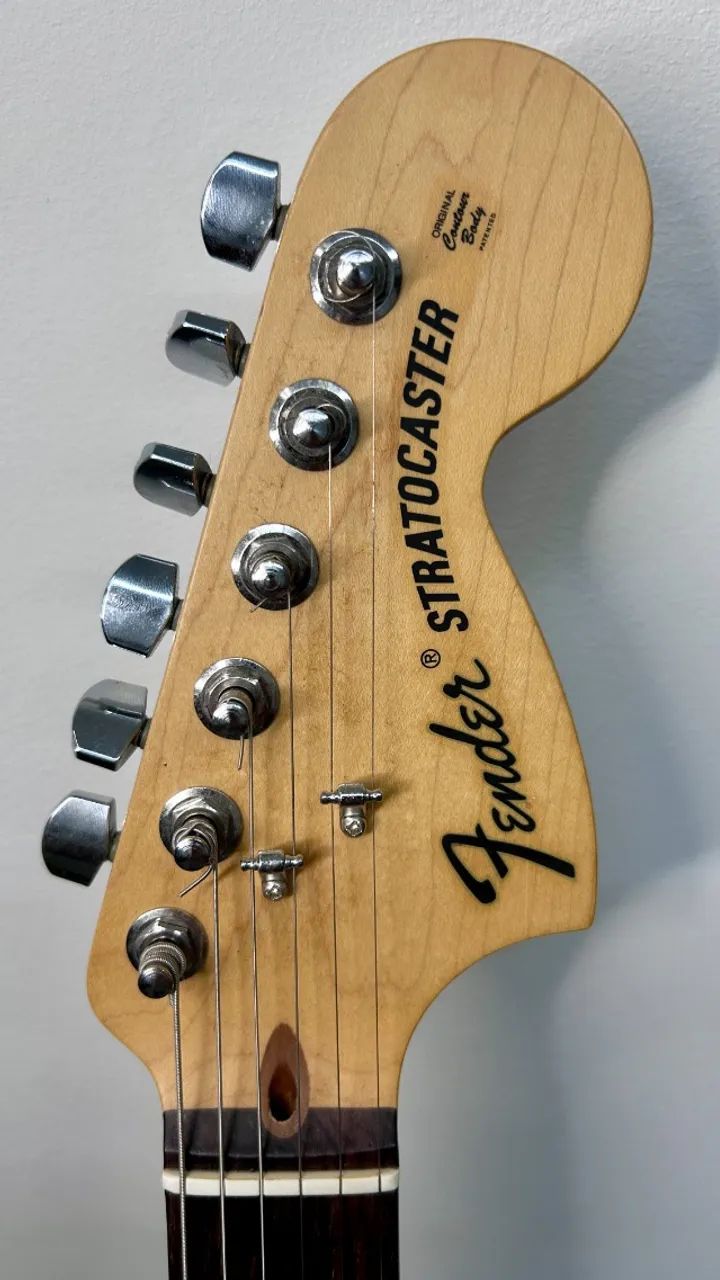 Guitarra Fender Highway One Stratocaster HSS 2011 - Foto 2