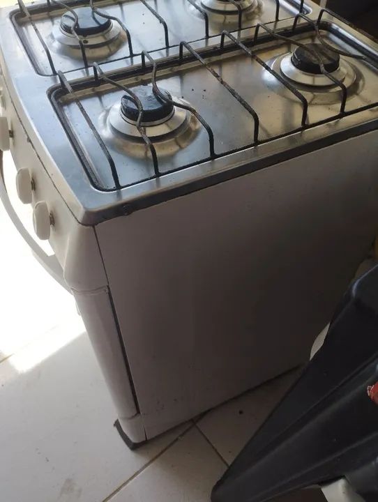 Fogão Continental 4 Bocas com Forno - Foto 5