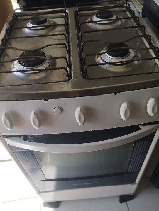 Fogão Continental 4 Bocas com Forno