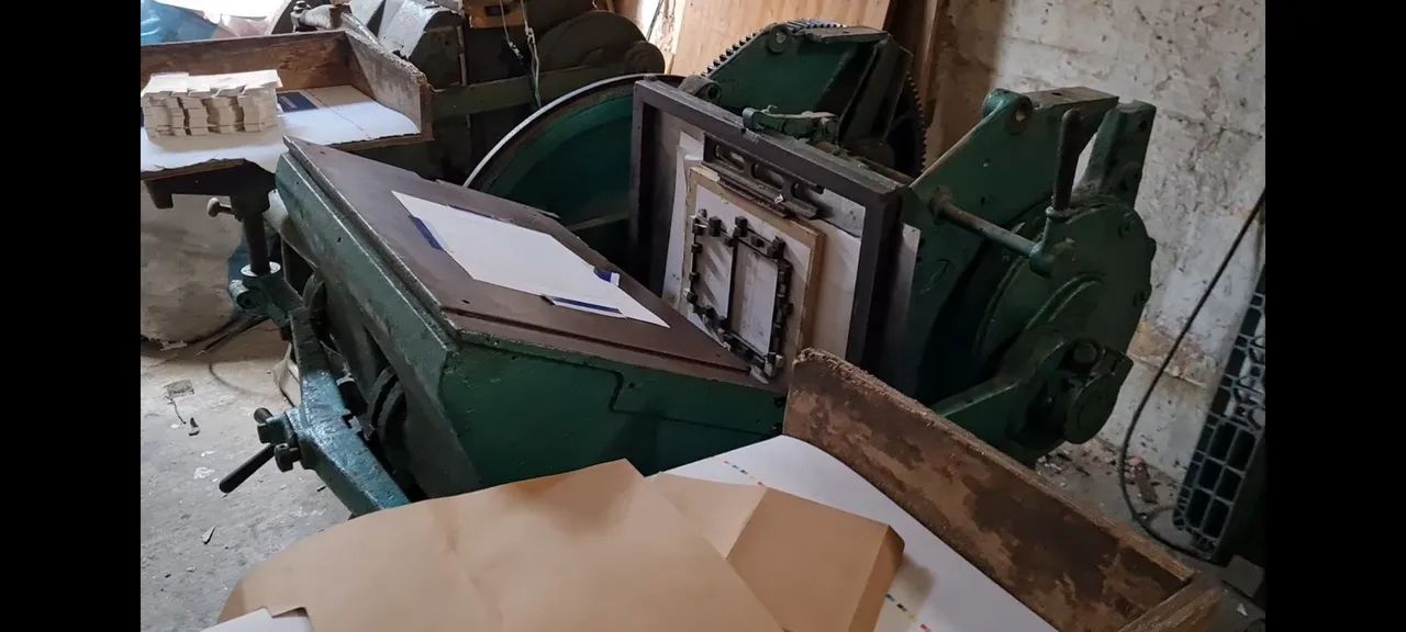 Máquina de corte e vinco  - Foto 5