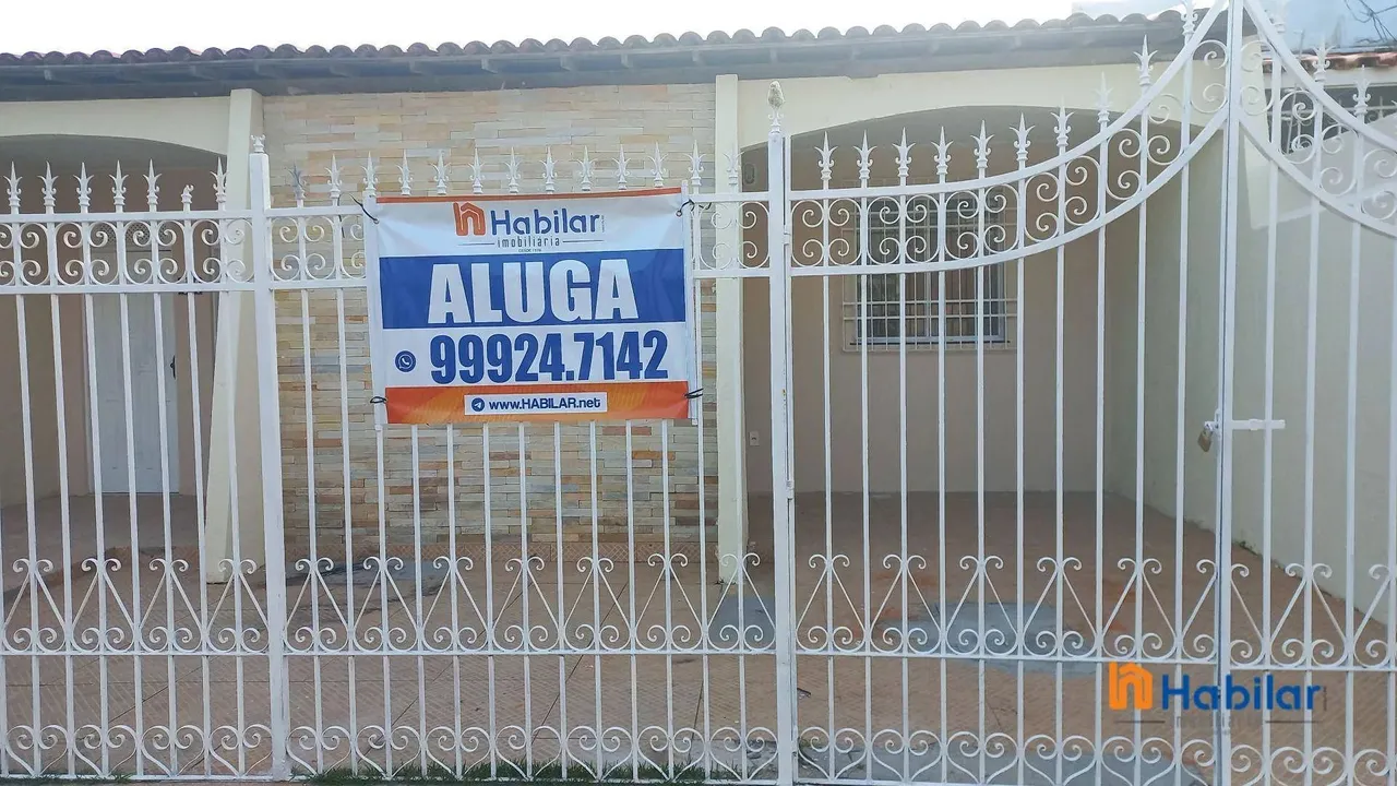 Casa com 3 dormitórios para alugar, 200 m² - Grageru - Aracaju/SE