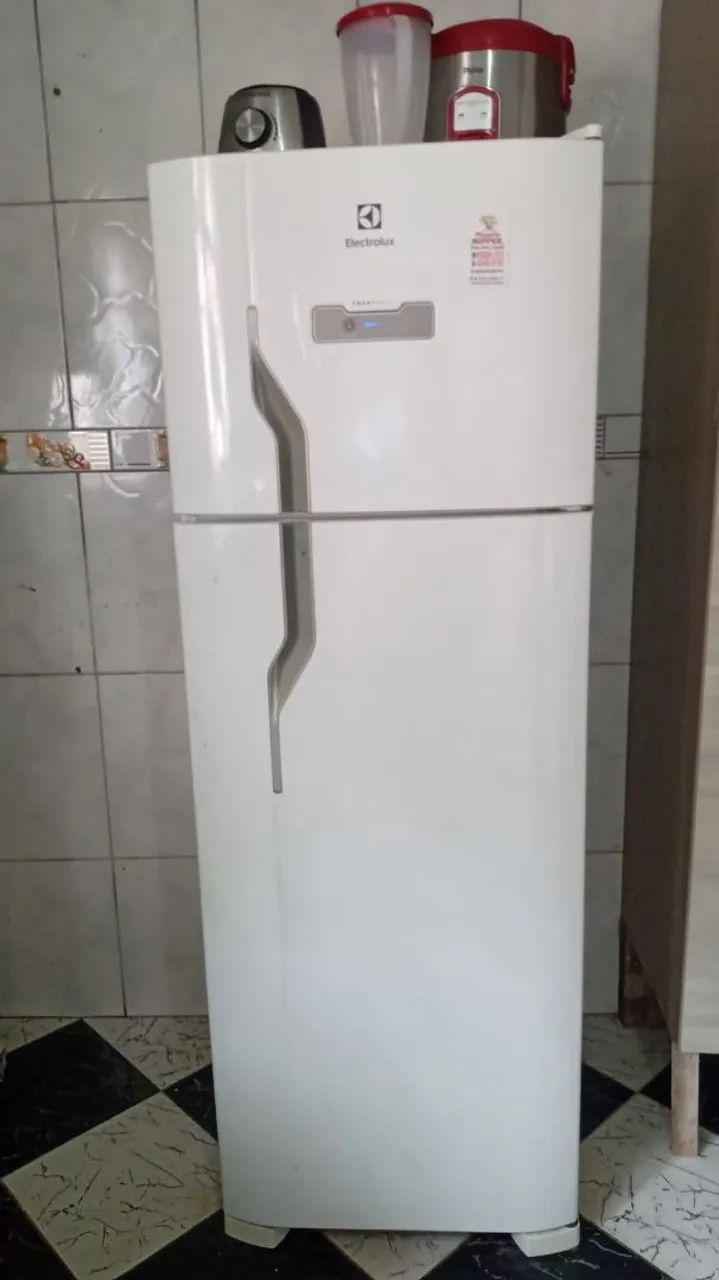 Geladeira Duplex Electrolux