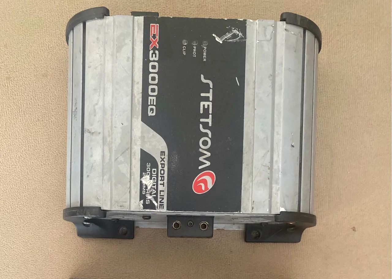 Vendo ou troco Módulo ex 3000 , troco por outro 3000 porém 4 ohms 