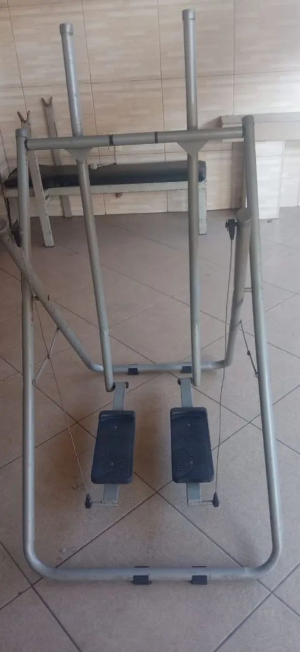 Aparelho de Ginástica Elíptico - Seminovo