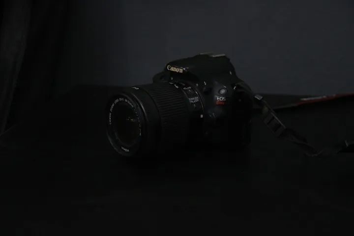 Câmera Canon SL1 / T100 - Foto 2