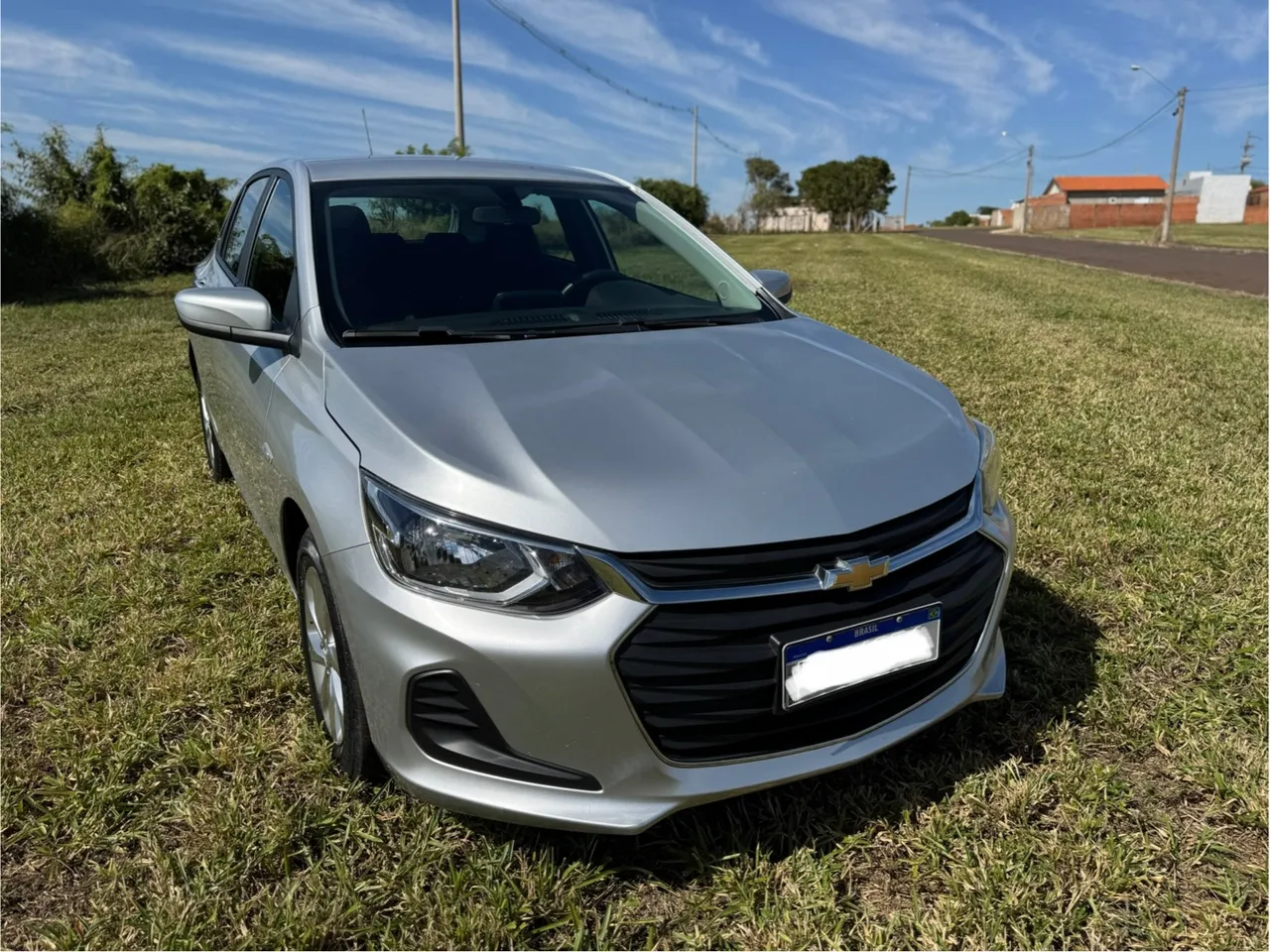 Onix turbo LT automático