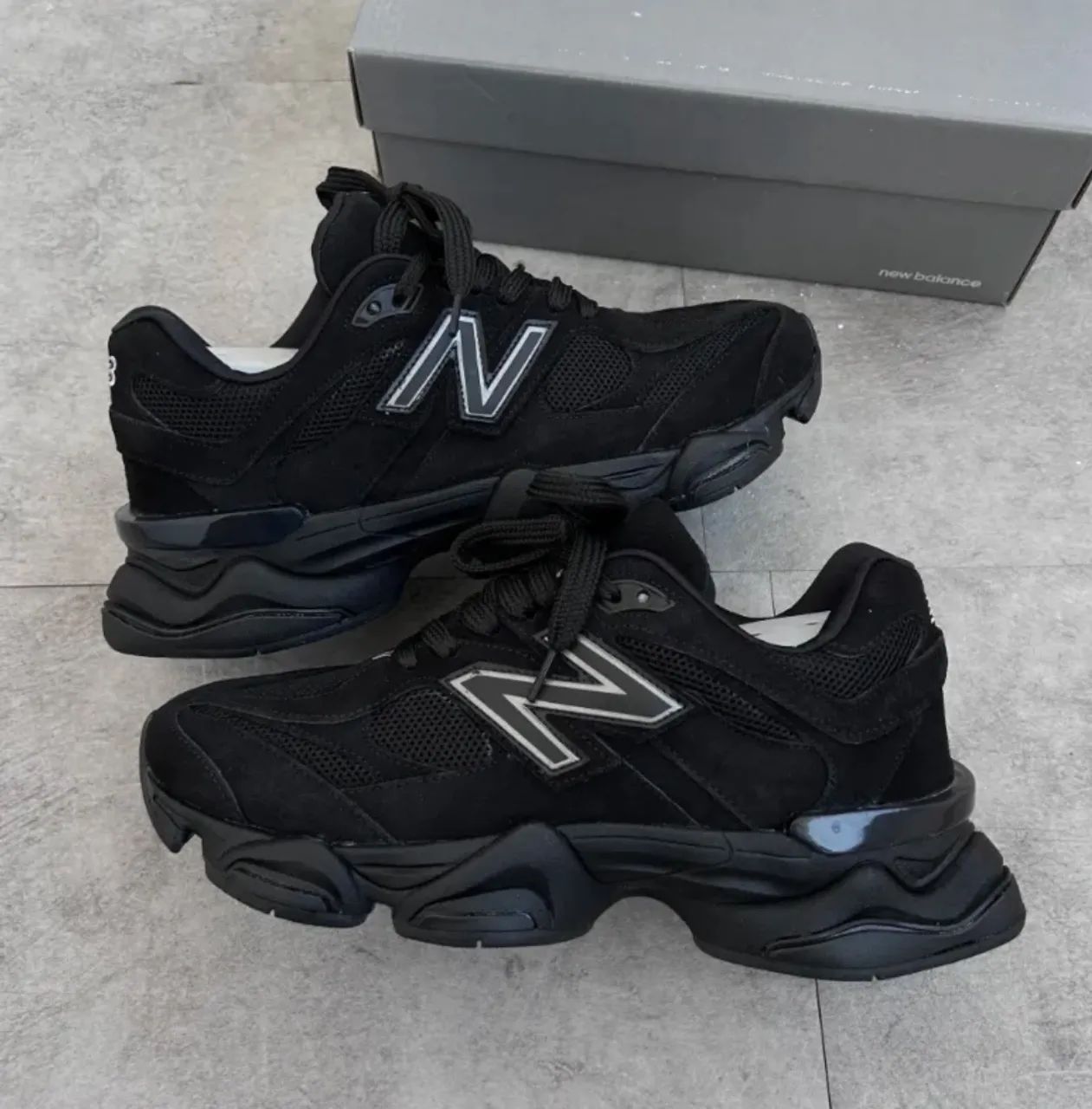 Tenis new balance 9060 preto 