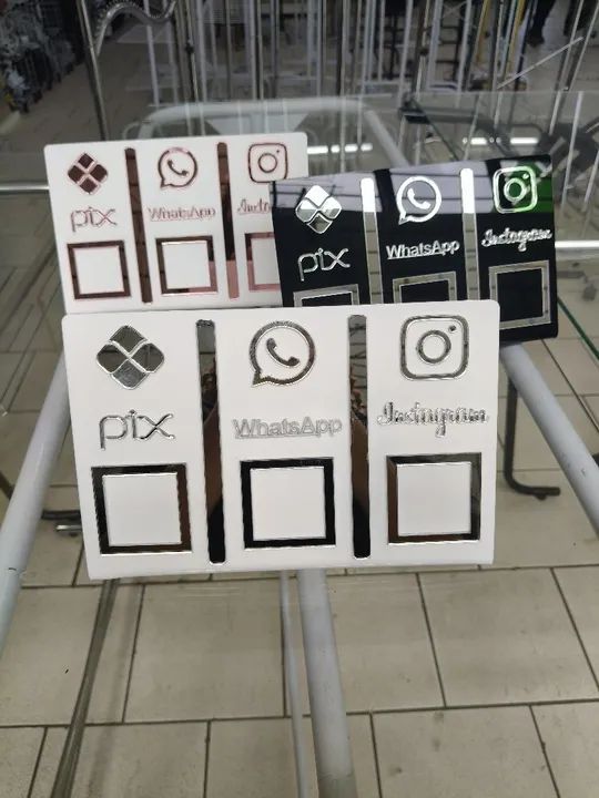 Placa c/3 - WhatsApp, Instagram, Pix - Foto 3