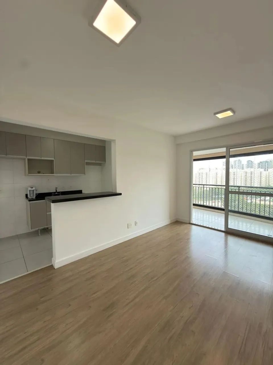 Apartamento para alugar em Barueri, Alphaville Empresarial, com 2 quartos, com 74 m² - Foto 2