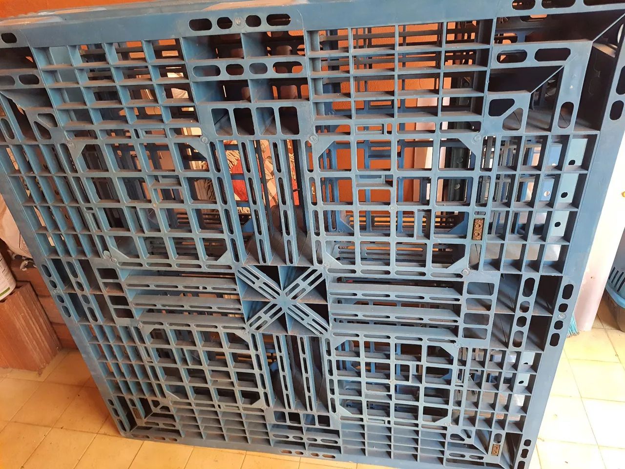 Paletes64296125084162121