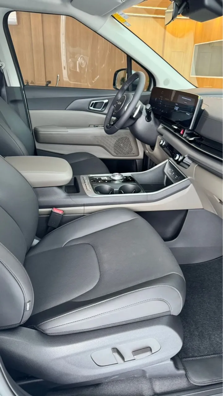 KIA CARNIVAL EX 3.5 275CV