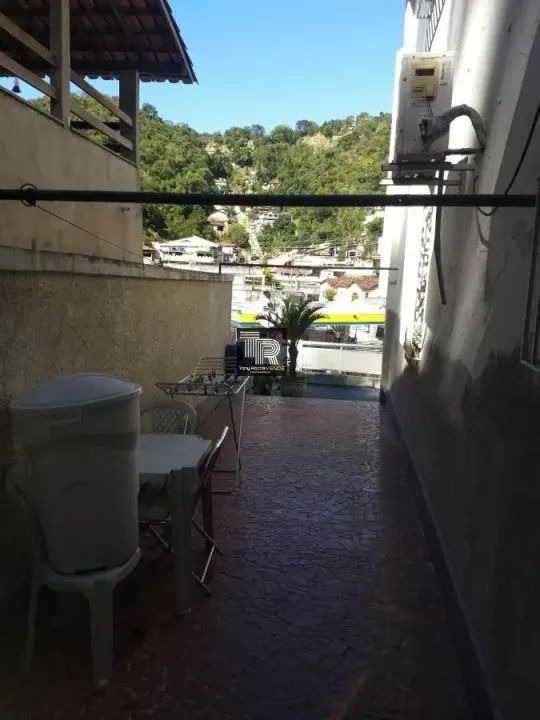 Casa para Venda em Niterói, Santa Rosa, 13 dormitórios, 4 banheiros, 1 vaga - Foto 2
