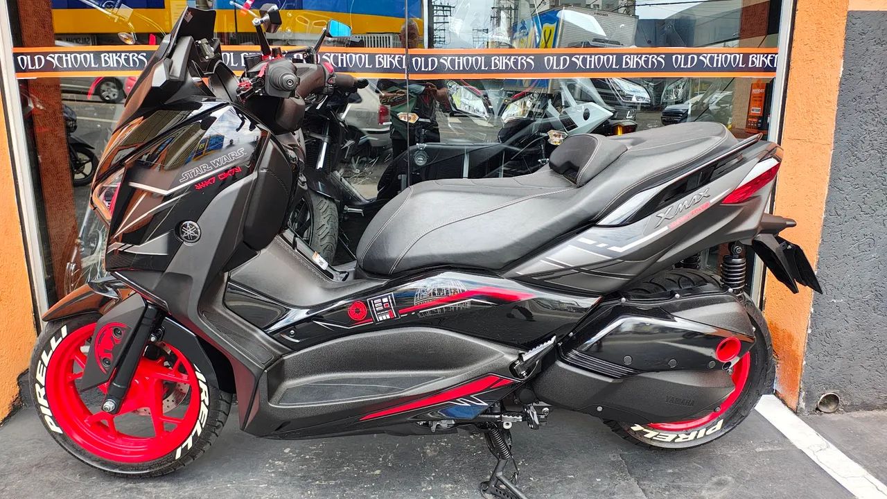 Yamaha XMAX 2022 Star Wars  - Foto 4