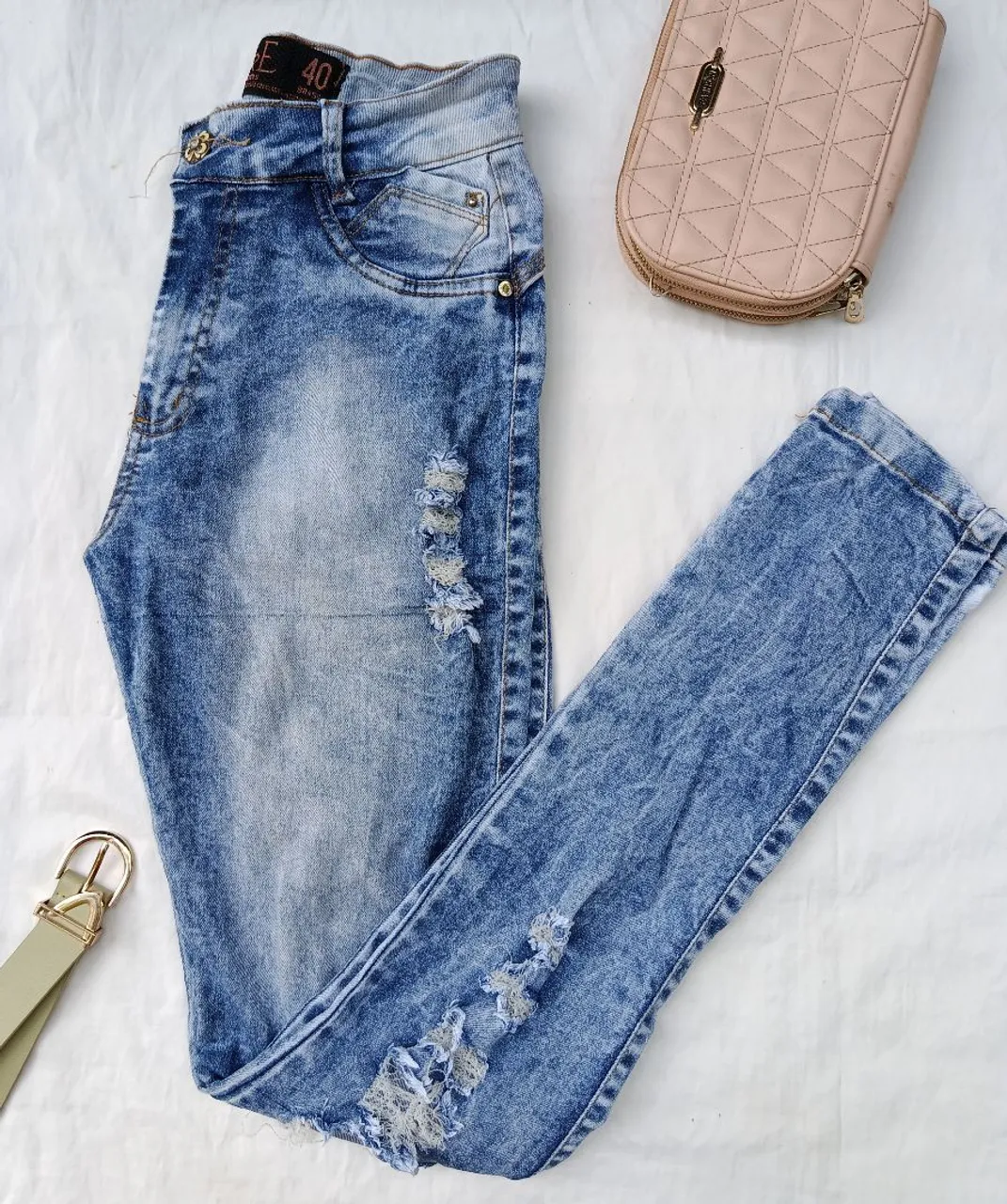 Calça Jeans Feminina Azul Destroyed