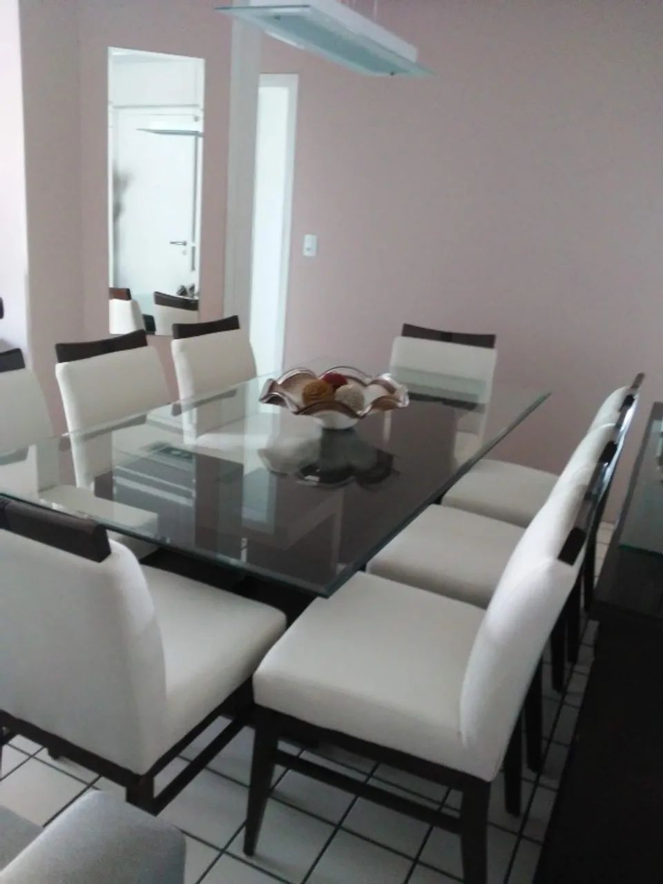 Mesa de jantar 2x1 elegante 8 cadeiras. Tampo bisotado.  - Foto 4