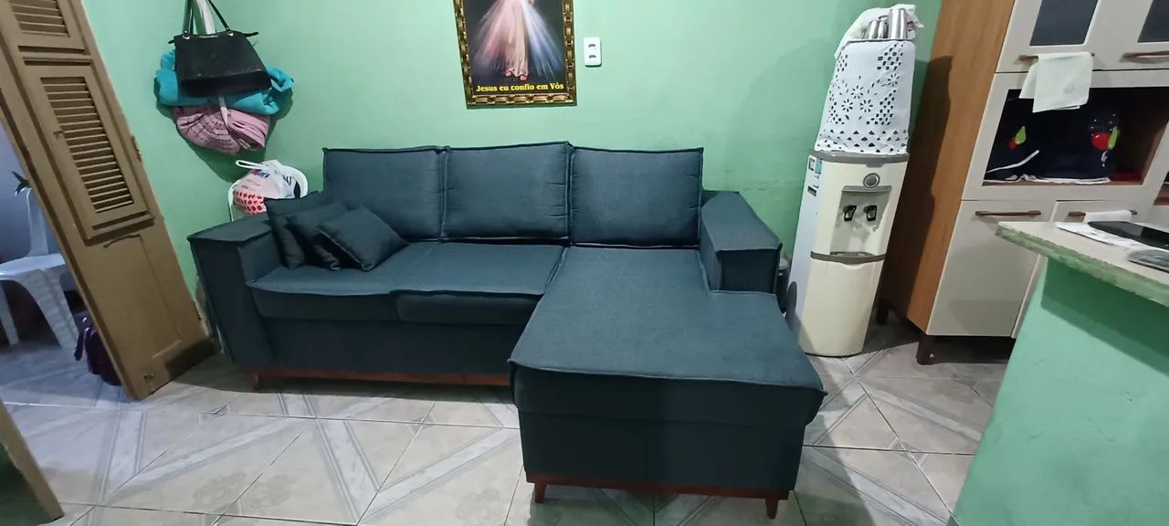 SOFA GRANDE COM ALMOFADA