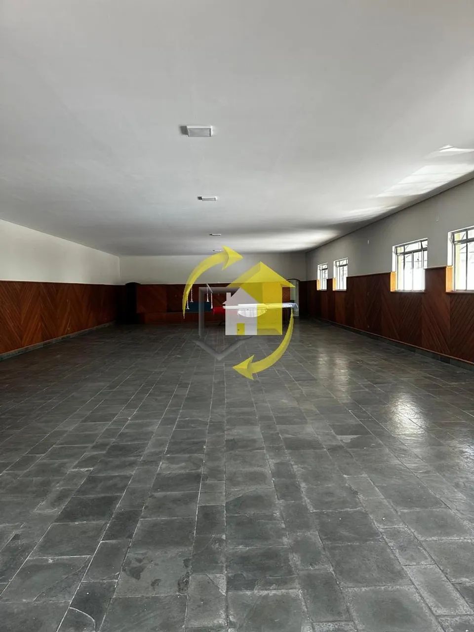 SALÃO COMERCIAL - CIDADE PATRIARCA - 300 M²