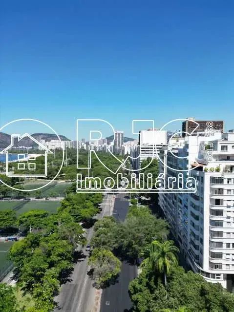 Oportunidade reformado Praia Edifício Tradicional  4 qtos - vaga - Foto 2