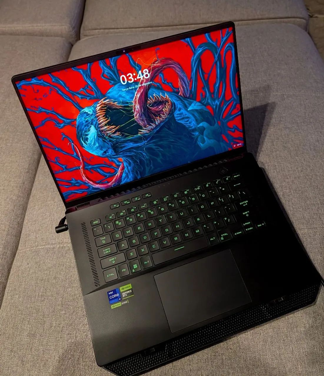 Asus Rog Zephyrus M16  - Foto 2