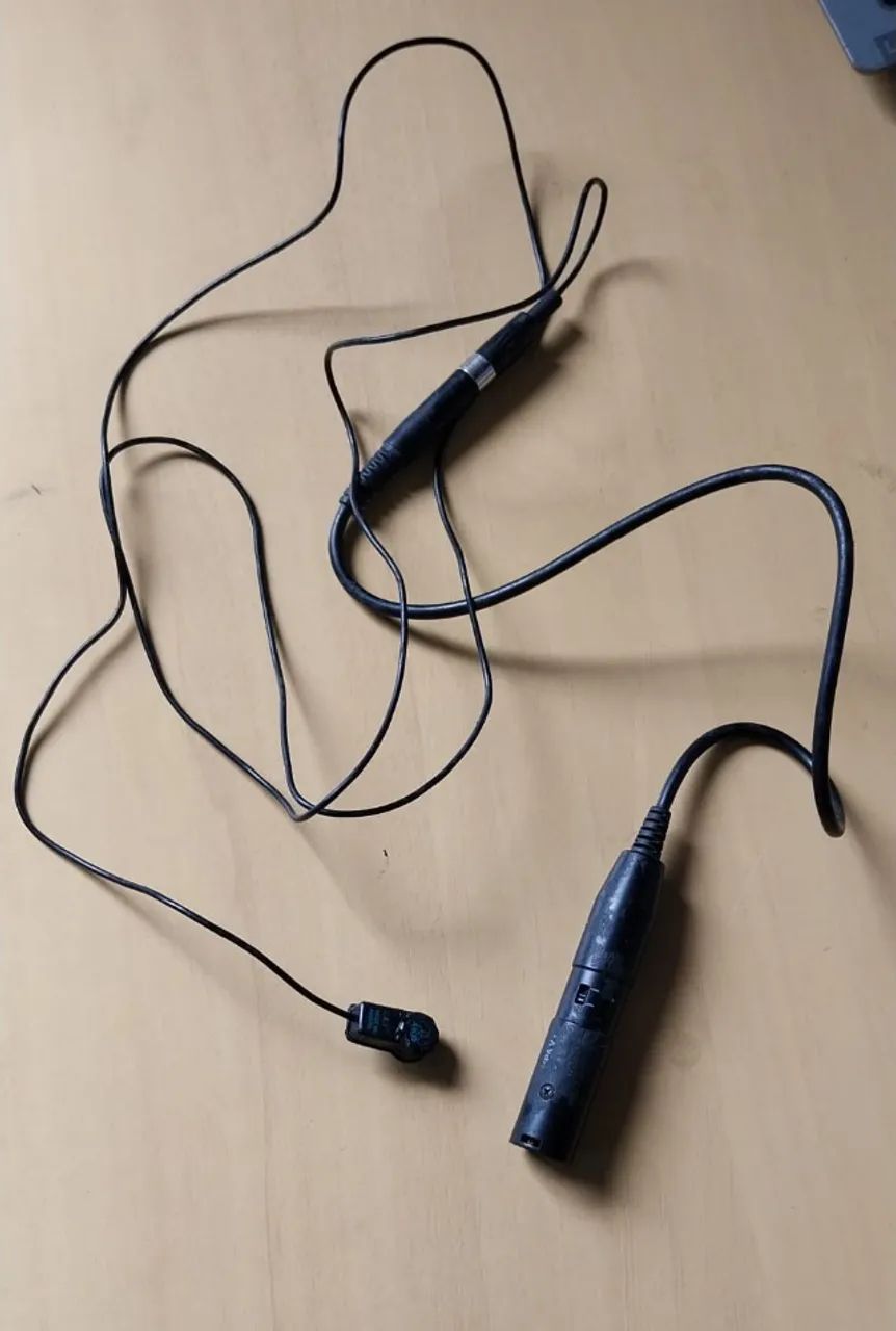 Microfone AKG C411
