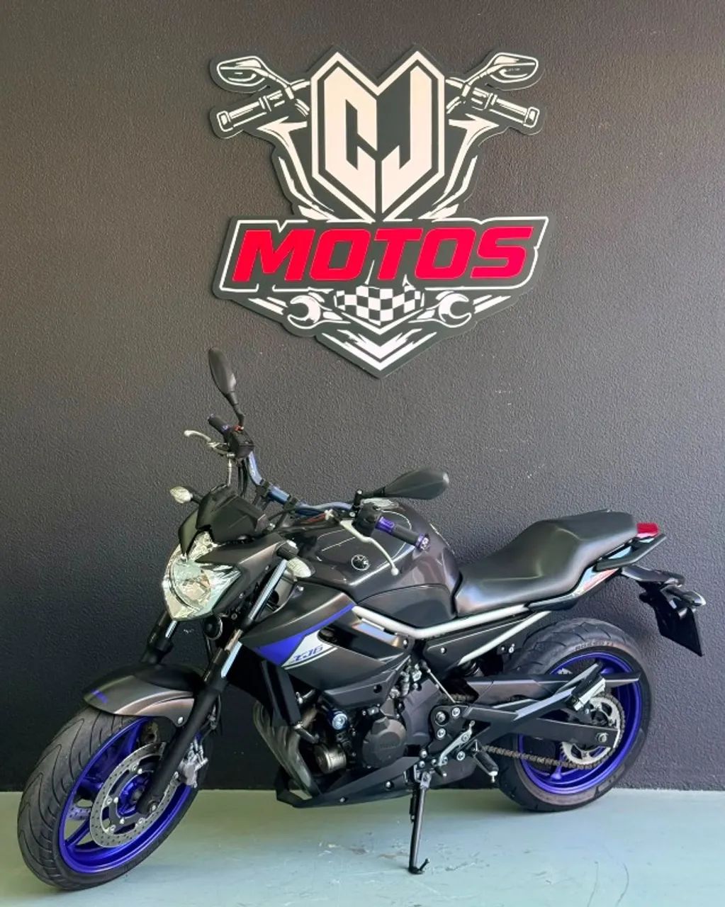 YAMAHA XJ6N 2015 - Foto 5