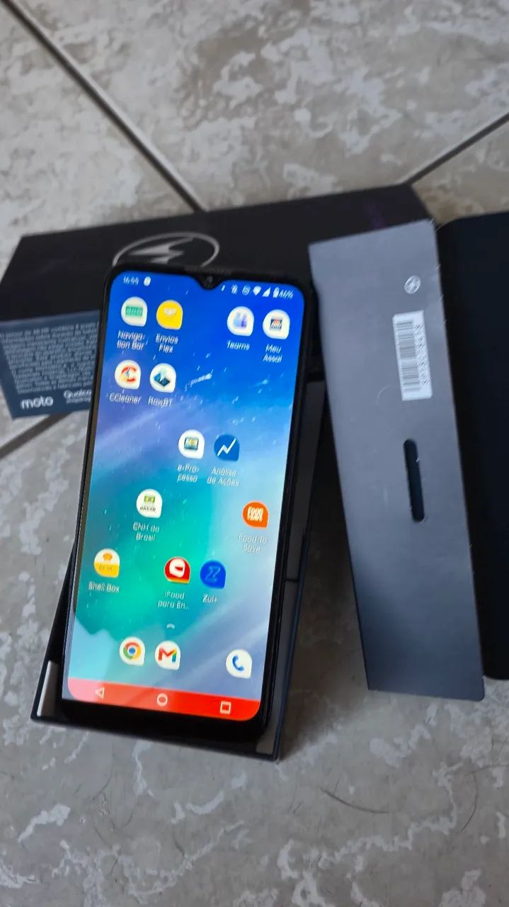 Motorola one fusion plus 128gb com caixa pra vender logo - Foto 2