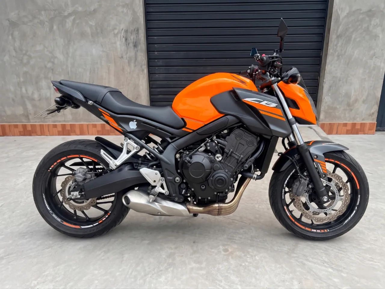 CB 650 F IMPECÁVEL  - Foto 3