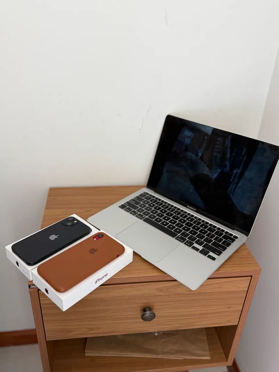MACKBOOK E IPHONE 13 E XS