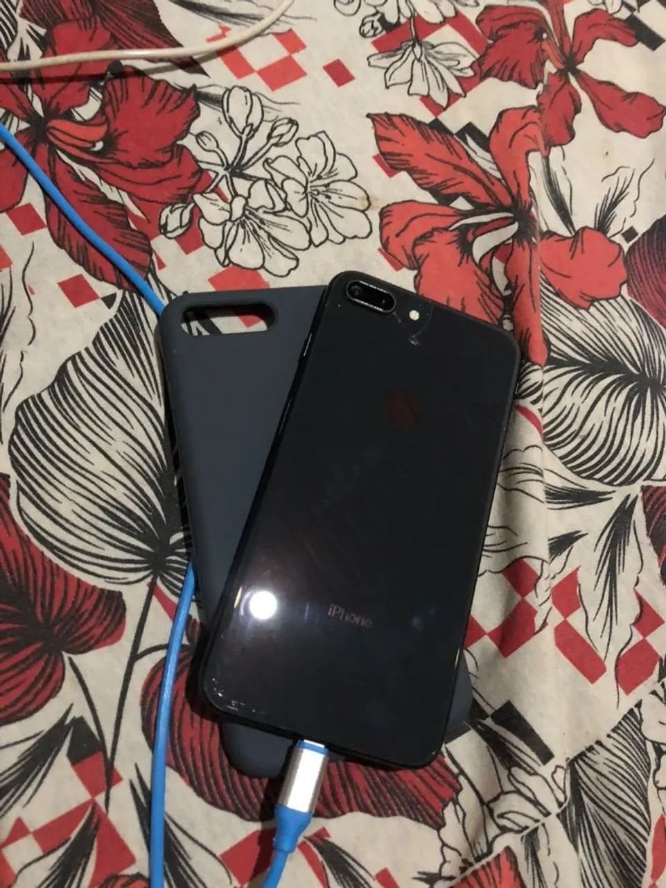 iPhone 8Plus zero funcionando tudo barato 