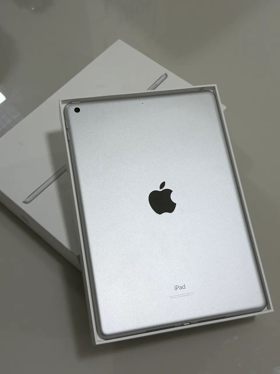 iPad 9 64 GB Silver / Impecável - Zero