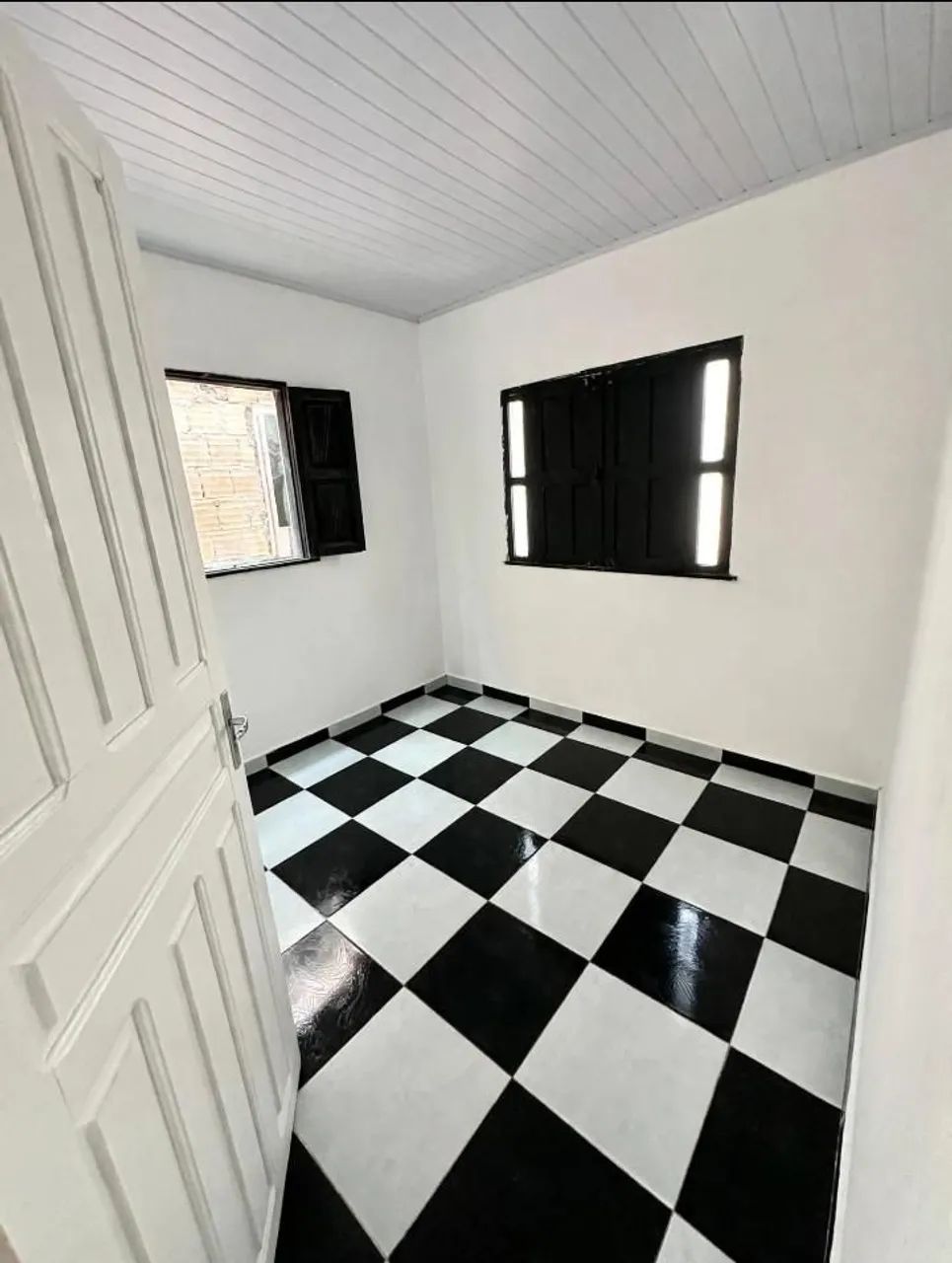 Vende-se se está casa em Codajas-Am, ou troca com uma Embarcação. - Foto 3