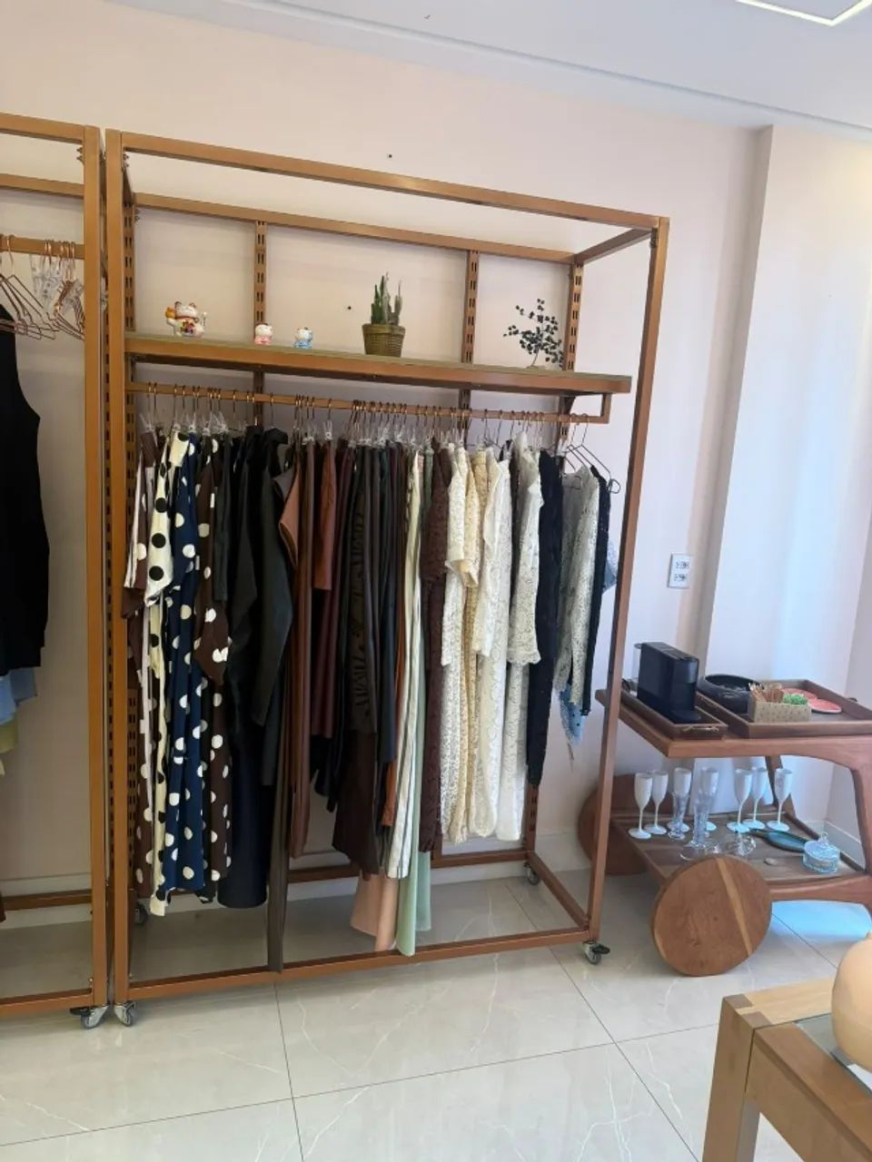 Araras de roupa para loja  - Foto 4