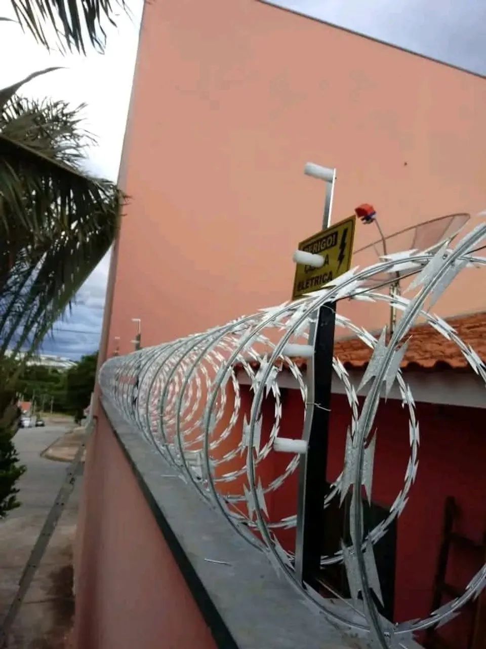 Instalação de cerca concertina  - Foto 5