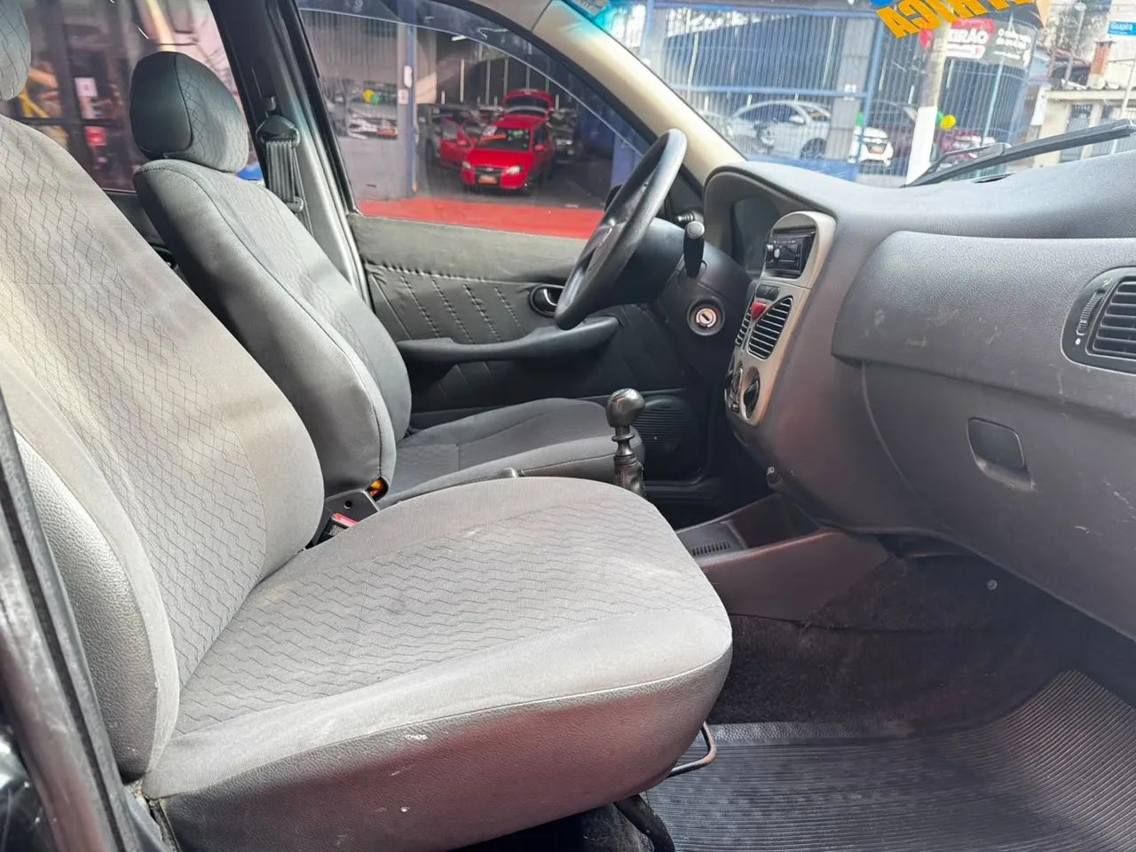 Fiat Palio 1.0 ECONOMY Fire Flex 8V 4p, foto 10 de 18