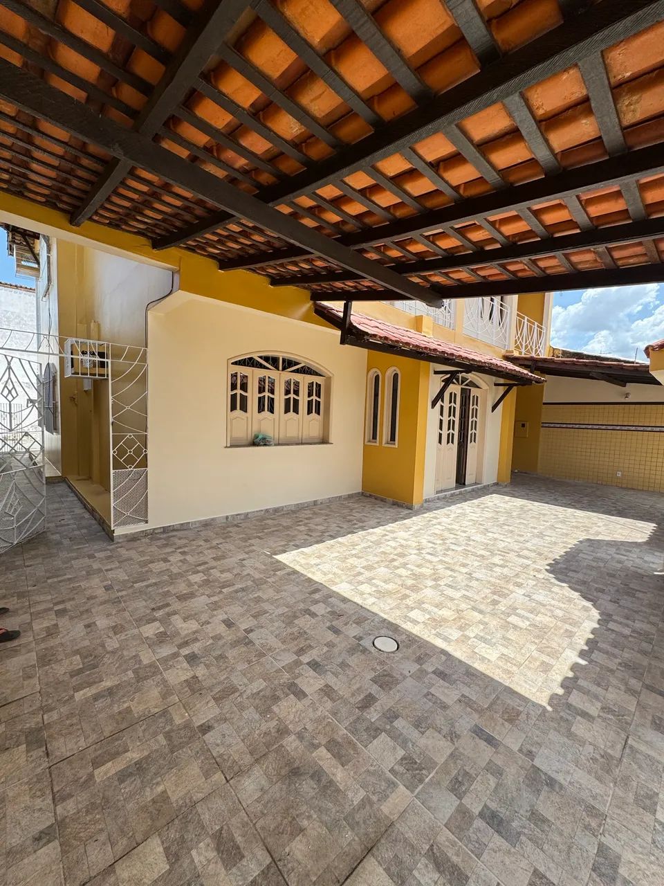 Alugo ampla casa na Marambaia  - Foto 2