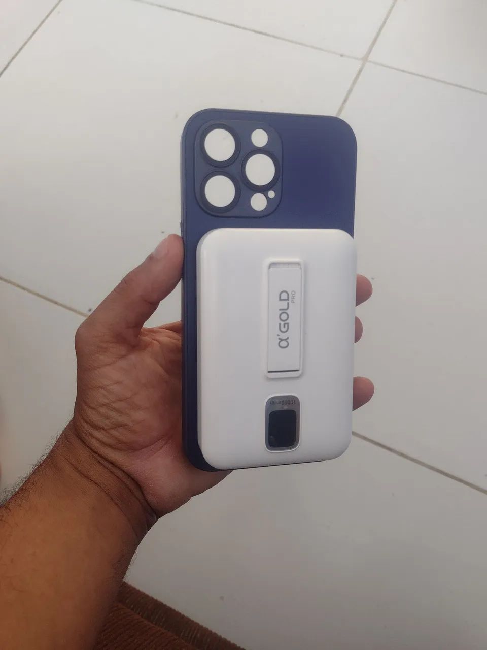 Carregador Power bank e case iPhone 14 pro  - Foto 4