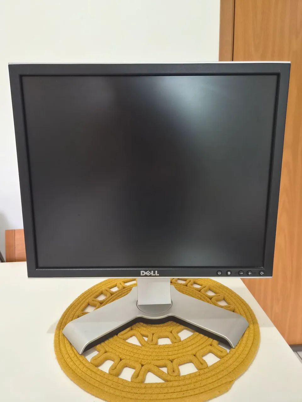 Monitor Dell 19 