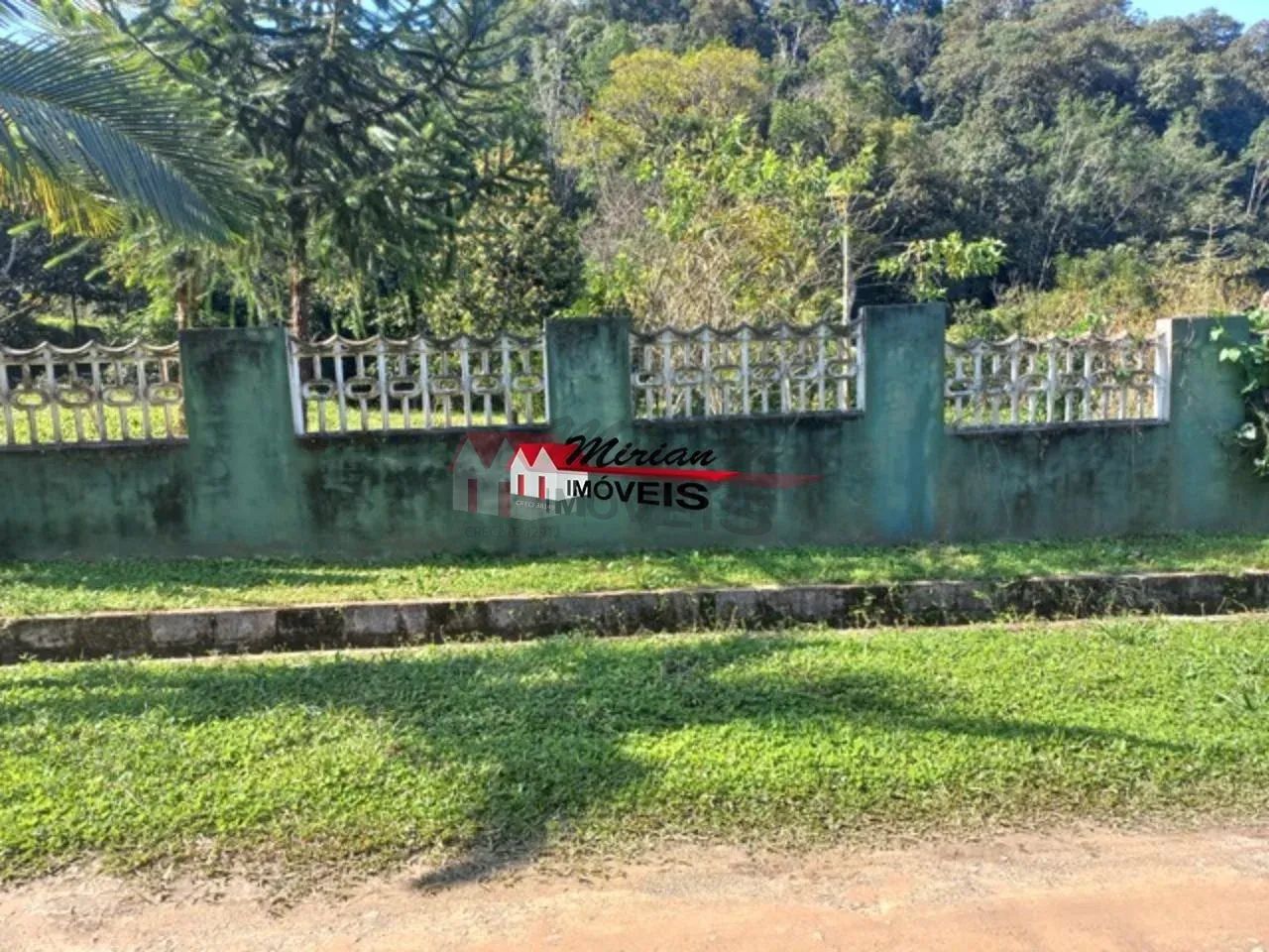 Terreno Murado 2.525m² com Edícula - Clube de Campo - Estilo Chácara - Foto 3