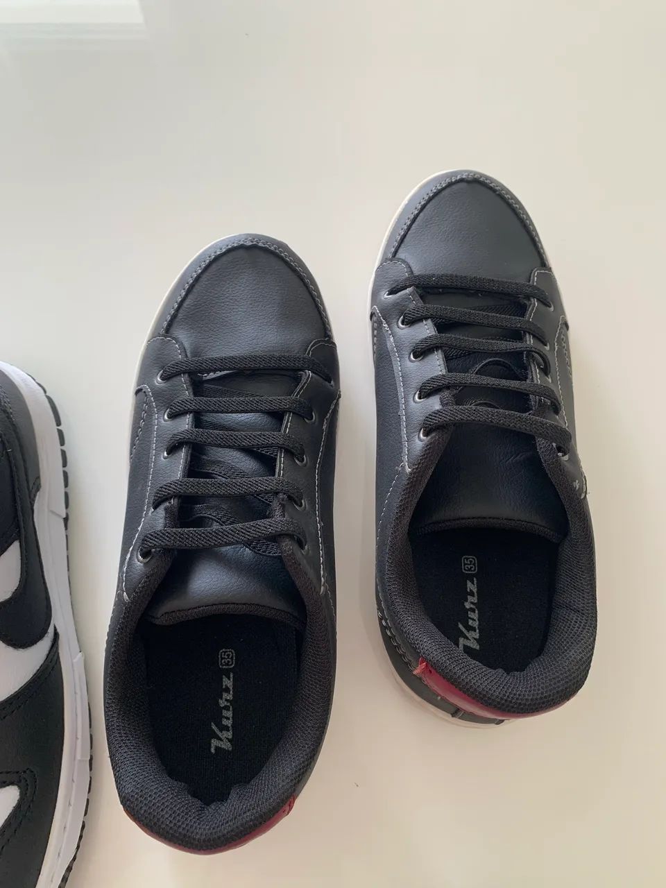 Tênis infantil 50 reais cada tênis (Nike numeração 36 e o outro numeração 35) - Foto 6