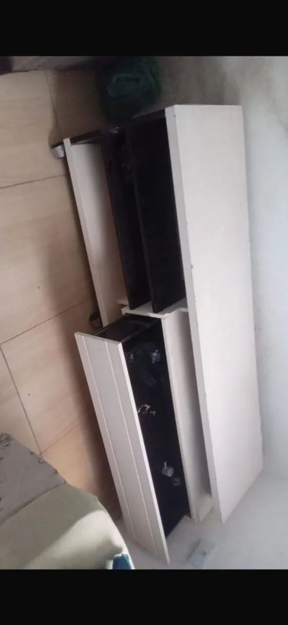 RACK MOVEL DE SALA453011337642649600