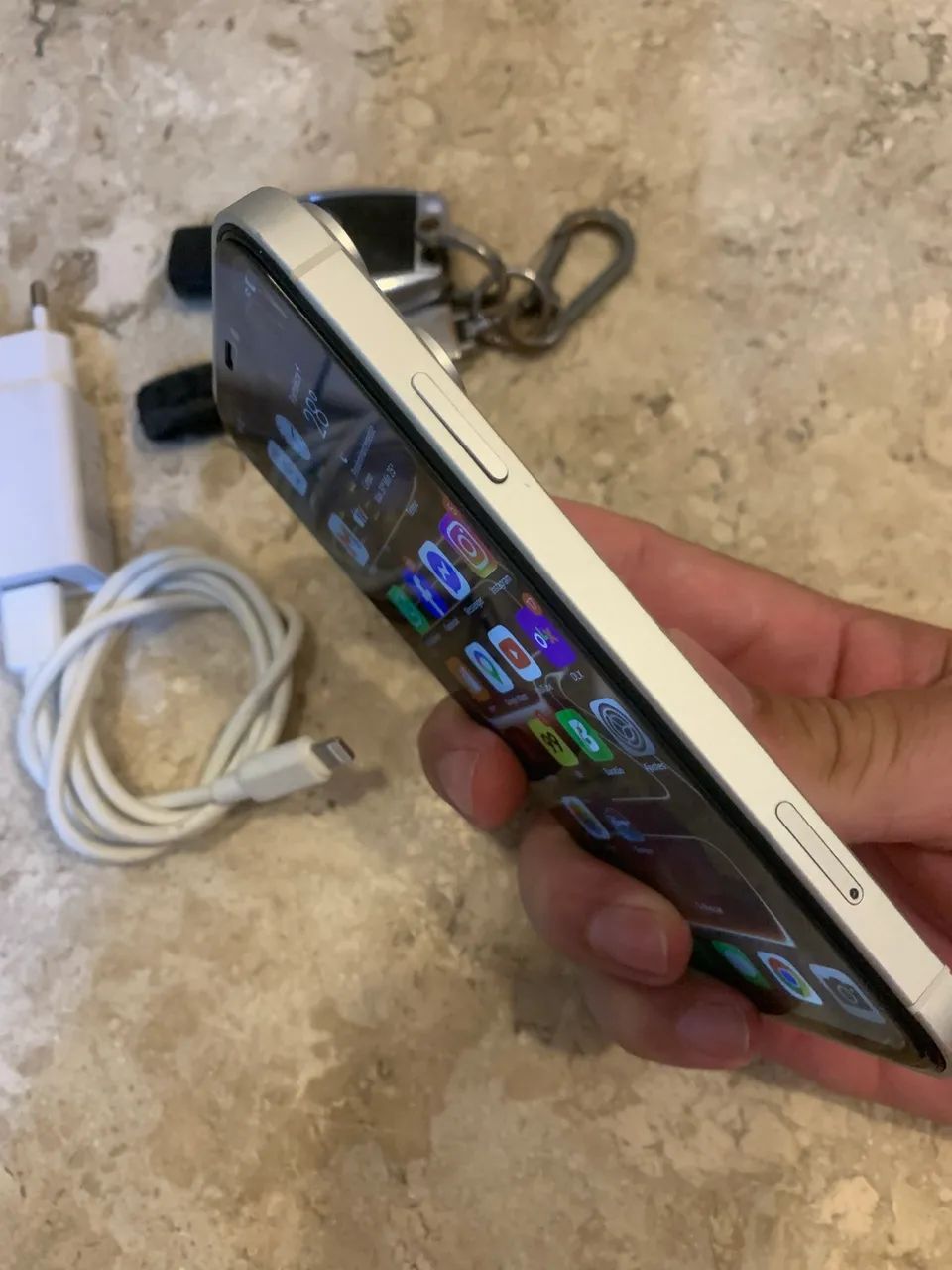 IPHONE XR MONTADO NO 17 PRO TUDO FUNCIONANDO PERFEITAMENTE  - Foto 3