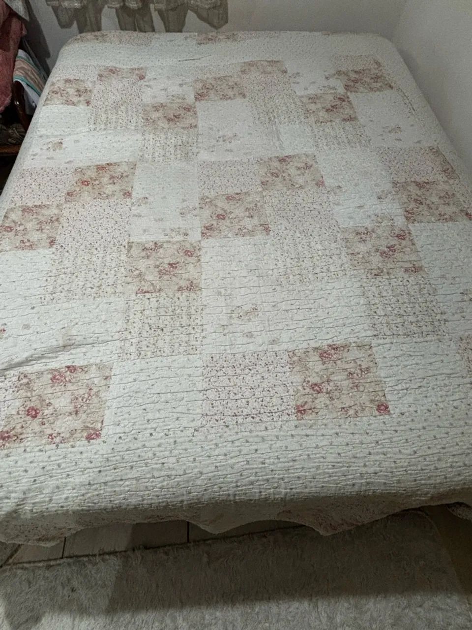 Cama queen