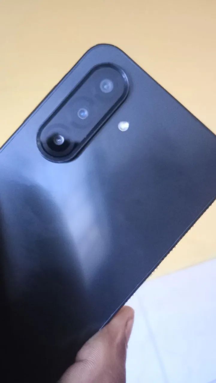 A17 novinho 128g - Foto 2