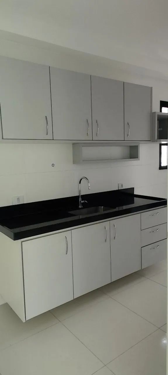 2 Quartos, sendo 2 Suítes e banheiro social. - Foto 2