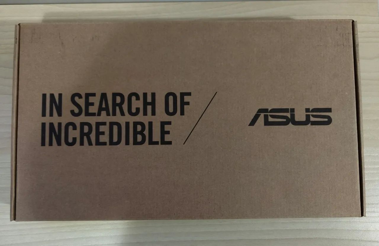 Notebook ASUS Vivobook 15 - Core i5-1334U / 8GB / 512GB SSD - Lacrado