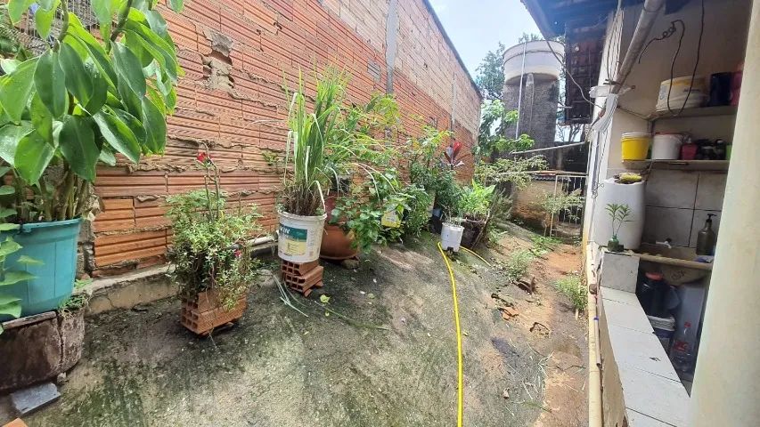 CASA COM 4 QUARTOS NO CENTRO DE BELA VISTA DE GOIÁS  - Foto 4